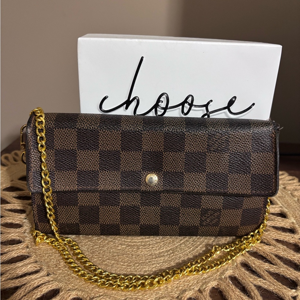 Louis Vuitton Long Wallet in Damier Ebene